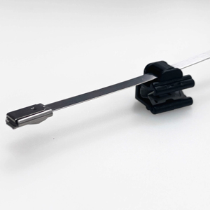 Clips de bord en 2 pièces en gros Attaches de câble en acier inoxydable 304 anti-UV pour la gestion des câbles solaires australiens - Product Image 1