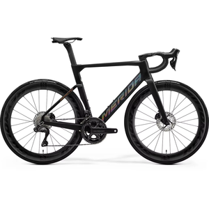 Bicicleta de Carretera BEST BUY Reacto Team 2026, Color Negro Seda, 27 Velocidades, Frenos de Disco Aero, Cuadro de Acero y Fibra de Carbono - Product Image 1