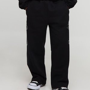 Logo imprimé personnalisé noir en gros à la mode pour les survêtements pour hommes survêtements Vintage très exigeants pour l'hiver respirant personnalisé - Product Image 4