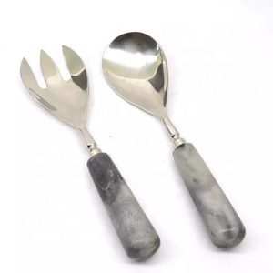 Cuchara de Metal con mango de resina para servir arroz en el hogar, cuchara de acero inoxidable con acabado de lujo, de buena calidad - Product Image 5