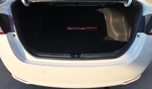 À yota Vit z/Ya ris 2002 LHD boîte de vitesses automatique siège en tissu conduite à gauche très propre et soigneusement voiture d'occasion disponible pour - Product Image 3