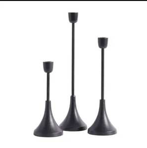 Porte-bougie en métal, artisanat indien, porte-bougie en laiton, petit support en forme de bougie, plaqué argent, support de bougie design - Product Image 1