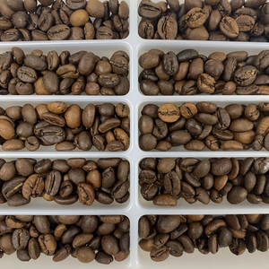 Premium Vietnam Robusta Coffee Beans Dark Toast Rich Chocolate Notes 1kg Bolsas de PP 30 Cajas de cartón Embalaje personalizado disponible - Product Image 3