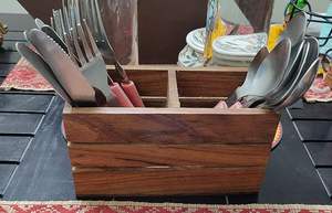 Porte-cuillères en bois classique et élégant à trois niveaux réglable avec finition brillante pour une capacité de rangement accrue Prix de gros - Product Image 6