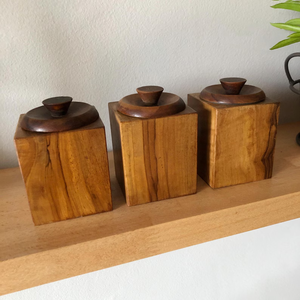 Boîte à épices en bois de qualité supérieure pour accessoires de cuisine durables, garantissant une durabilité et une finition naturelle - Product Image 1