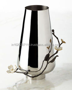 Thiết kế dân tộc kim loại bình hoa với voi dập nổi và nghệ thuật kết thúc thích hợp cho tân gia hoặc tinh thần trang trí - Product Image 2