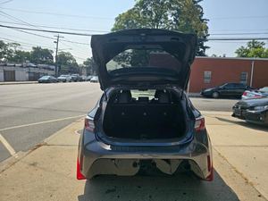 รถยนต์โตโยต้า โคโรลล่า แฮทช์แบ็ค XSE ปี 2021 มือสอง สภาพดี พวงมาลัยซ้าย วิ่ง 50,000-75,000 ไมล์ มาตรฐานไอเสียยูโร 4 5 ที่นั่ง เบรกดิสก์หน้า - Product Image 4