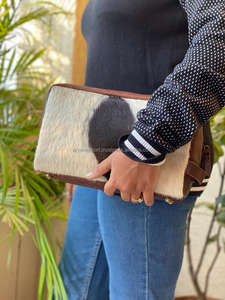 Estuche de aseo de viaje de cuero de vaca con estilo Occidental para el cabello, nuevo bolso colgante de cuero genuino hecho a mano personalizado - Product Image 4