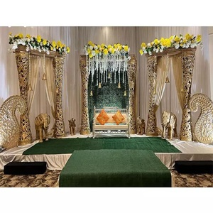 Decoración de escenario de recepción de boda glamorosa con impresionantes pilares FRP escenario abierto para impresionantes eventos de boda - Product Image 1