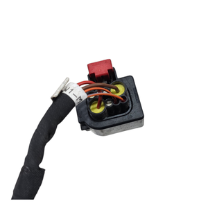 Fixations de phares avant droit et gauche CUPRA Formentor Série Essence 1500 (20>) - Product Image 6