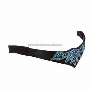 Cadena decorativa de pedrería Aqua Crystals personalizada hecha a mano banda de cejas de caballo de cuero acolchado negro en COB completo sobre tamaño - Product Image 5