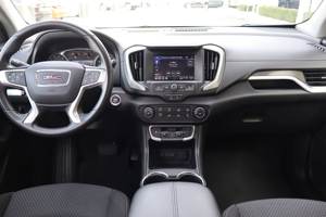 GMC Terrain SLE 2024 Usada en Buen Estado - Product Image 3