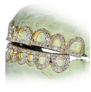 Fait à la main personnalisé Fine Grillz Open Face Diamond Dust Cut disponible en blanc/or jaune/argent-Grillzcity - Product Image 3