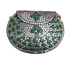 Falak กระเป๋าถือคลัทช์โลหะหรูหราส่งออกทั่วโลกสำหรับผู้หญิงกระเป๋าเงินแฟชั่นคุณภาพสูงมีซิปปิดสำหรับงานปาร์ตี้งานอีเว้นท์ - Product Image 6