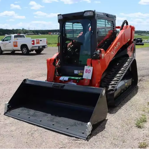 รถตักล้อยาง Kubota SVL97-2 ปี 2022 พร้อมเครื่องยนต์ Kubota ประสิทธิภาพสูง รับประกัน 3 ปี - รถตักขนาดเล็กพร้อมอุปกรณ์ต่อพ่วงแบบสายพาน - Product Image 1