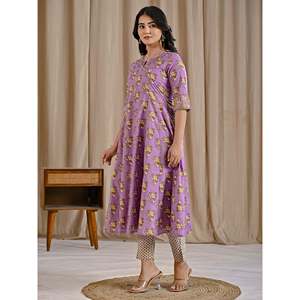 Conjunto de Kurta y Pantalón de Algodón Estampado Morado Jaal para Niñas, Traje Tradicional Étnico Salwar Kameez para Fiestas y Ocasiones Especiales, Hecho de Tela de Red - Product Image 6