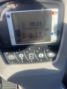 Mini-excavatrice Kx040-4 d'occasion bon marché, 3-6 tonnes, pelle hydraulique TOSHIBA, pompe HYDAC, moteur Mitsubishi, haute performance - Product Image 6