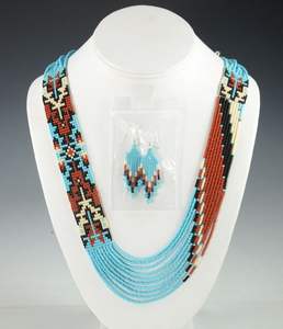 Collares de cuentas de semillas hechos a medida hechos de cuentas de semillas de vidrio con pendientes a juego ideales para reventa por diseñadores de joyas - Product Image 3