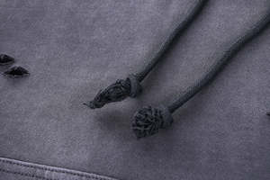 เสื้อสเวตเตอร์ผ้าฝ้ายฟอกสีกรดมีฮู้ดสำหรับผู้ชายเสื้อมีฮู้ดพิมพ์ลายกราฟิกสำหรับบุรุษโลโก้ออกแบบได้ตามต้องการ - Product Image 4