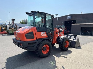 Chargeuse sur pneus Kubota R630 5 tonnes Chargeuse frontale pour la construction, l'agriculture, l'aménagement paysager et la manutention - Product Image 5