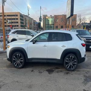 EXCELENTE ESTADO, Mazda CX-50 2.5 S Premium Plus 2025 - Product Image 2