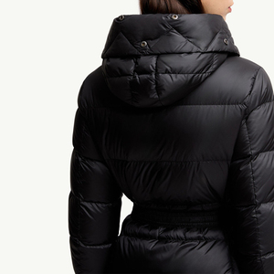 Chaqueta Acolchada Negra para Mujer con Capucha de Piel Sintética, Abrigo de Invierno Acolchado, Ropa Exterior Acolchada Cálida, Ajustada a la Cintura, Parka para Mujer - Product Image 5