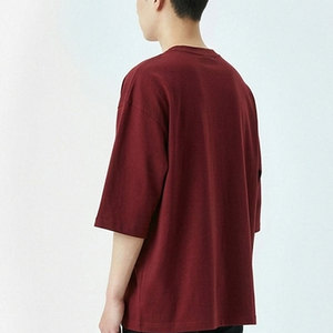 เสื้อยืดทรงบ็อกซี่สไตล์สตรีทสำหรับผู้ชาย ออกแบบพิเศษ แขนสั้น ผ้าฝ้ายคุณภาพสูง พร้อมโลโก้แบบกำหนดเอง - Product Image 5