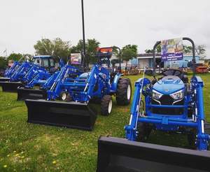Tractores de Jardín Mini LS Usados en Buen Estado, Diésel 4x4, con Cargador, 20 HP, Transmisión por Engranajes, Alta Productividad, en Venta - Product Image 6