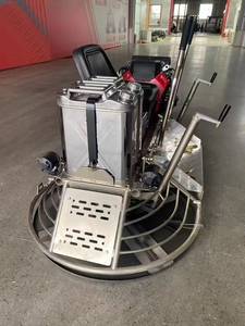 Pala y Esparcidora para Granulados de 18-24 HP de Bajo Mantenimiento para Construcción - Product Image 1