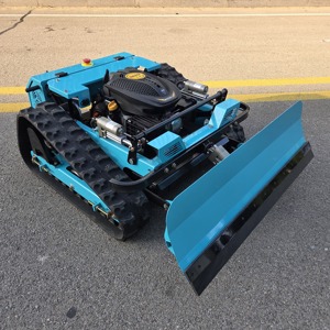 ZNW-500 es una Cortadora de Césped Multifuncional de Giro Cero Fabricada en China que Puede Equiparse con una <span class=keywords><strong>Pala</strong></span> para Nieve. - Product Image 3