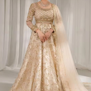 NUEVA BLUSA DE NOVIA ELEGANTE, VESTIDO LEHENGA & DUPATTA CON HERMOSO DABKA PESADO, PERLAS, TRABAJO DE BORDADO RESHAM para BODA = 2024 - Product Image 1