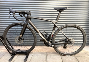 NUEVA Madone SLR 7 AXS Gen 8 25 2025 - Bicicleta de Carretera Ligera de Alto Rendimiento Lista para Envío Mundial Avanzada - Product Image 3