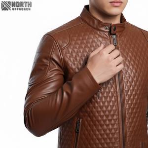Novedades Precio al por mayor Alta calidad Oem Diseño Hombres Chaqueta de cuero Slim Fit Elegante Chaqueta de cuero cómoda para hombres - Product Image 3