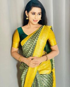 High Quality Heavy Jacquard Silk <b>Sarees</b> with <b>Golden</b> Big Jacquard Weaving Border Indian & Pakistani Clothing - Product Image 2