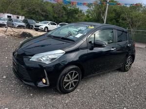 Toyota Vitz d'occasion 2019, caméra LED, cuir, turbo, alliage d'aluminium, automatique, voiture Vitz Rs 2001 R15 manuelle, tambour avant + tambour arrière - Product Image 4