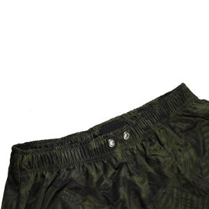 Offre Spéciale Shorts de plage décontractés pour hommes Tissu en polyester de haute qualité Motif solide personnalisé par sublimation Poches à cordon High Street - Product Image 3