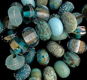 Cuentas de resina con forma de prenda para la fabricación de joyas, cuentas de resina para decoración de prendas, accesorios embellecedores, Material de resina para collar - Product Image 5