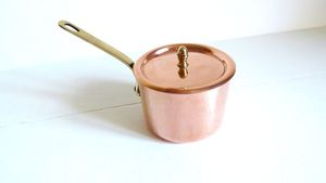 Ollas de Latón para Uso Doméstico Tradicional con Trabajo Martillado y Asa, Disponibles a Bajo Precio con la Mejor Calidad - Product Image 4