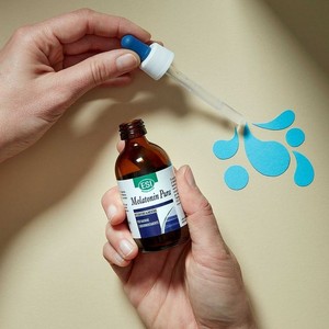 La melatonina italiana de alta calidad apoya el sueño reparador y el Jet Lag Relief Liquid Spray 1mg para el bienestar y el equilibrio - Product Image 2