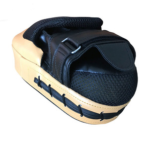 แผ่นรองแขนสำหรับฝึก MMA แผ่นรองสำหรับเตะโค้งโลโก้ตามสั่งใหม่ทันสมัย - Product Image 2