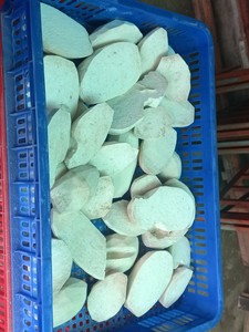 คุณภาพสูงและราคาที่แข่งขันได้เผือกแช่แข็งและเผือกวาต้อิสลักแข็ง - Product Image 2