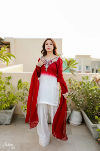 Kurta en tissu tie-dye uni orné à la main avec shalwar farshiwali et dupatta, vêtements indiens et pakistanais - Product Image 4