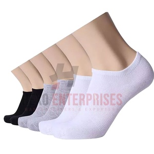 Nouvel arrivage de chaussettes courtes en coton de haute qualité pour homme Chaussettes courtes respirantes pour homme et bateau Chaussettes courtes confortables et décontractées - Product Image 1