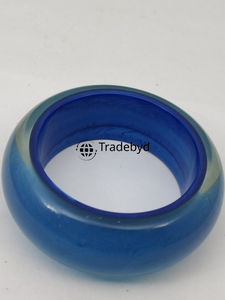 Tradebyd Bracelet en résine élégant pour le bureau Accessoire quotidien fait à la main par Tradebyd - Product Image 3