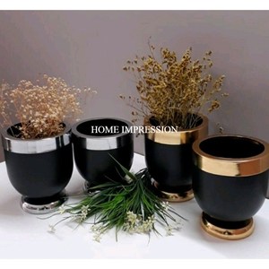 Planteur de fleurs chromé moderne de la meilleure qualité trou de drainage support métallique de grande taille durable écologique pour une utilisation dans le jardin - Product Image 4