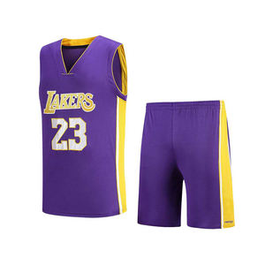 Maillots de basket-ball personnalisés, kit complet et confortable, maillots d'équipe personnalisés avec noms et numéros pour les joueurs - Product Image 5