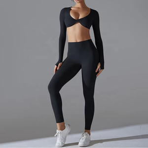 Soutien-gorge de sport torsadé à manches longues et motif solide pour femmes, leggings de yoga, ensembles de fitness d'entraînement 2 pièces - Product Image 3