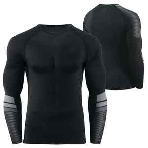 Venta caliente hombres tamaño personalizado Rash Guard para hombres cómodo Fitness Rash Guard nuevo estilo diseño Rash Guard para hombres 2025 - Product Image 4