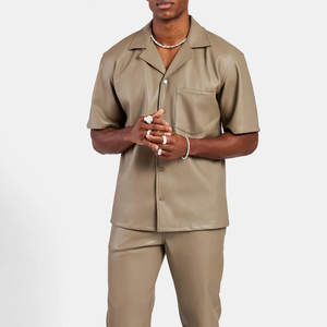 Servicio Personalizado OEM Ofrece Camisas de Cuero para Hombre en Colores Sólidos, Más Vendidas, Transpirables, de Corte Regular y Manga Corta - Product Image 4