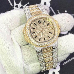 La mejor calidad Iced Out Moissanite Diamond Bling Watch Reloj de lujo con piedras brillantes para hombres disponible para precio de exportación - Product Image 1